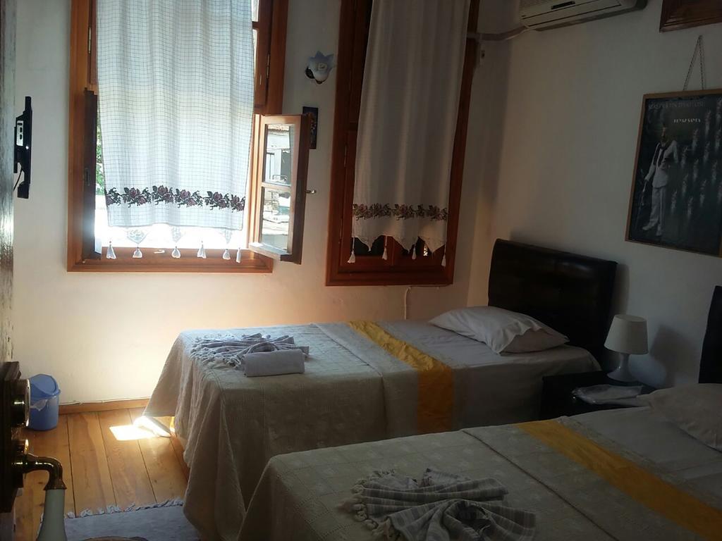 Ayfada Cafe & Pension Ayvalı Cameră foto